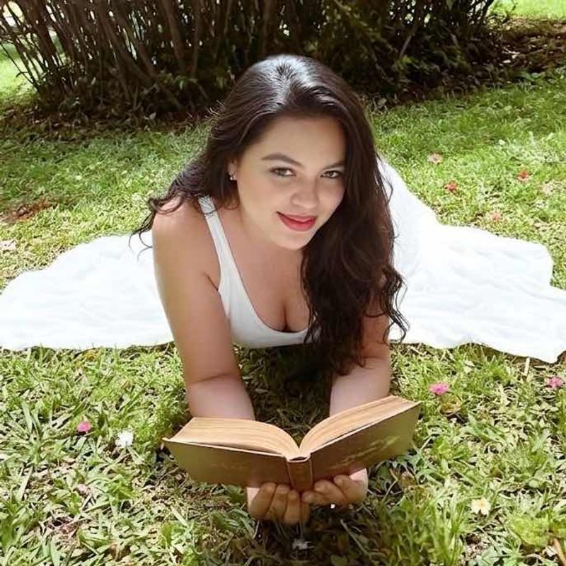 Nara Alexandre picture