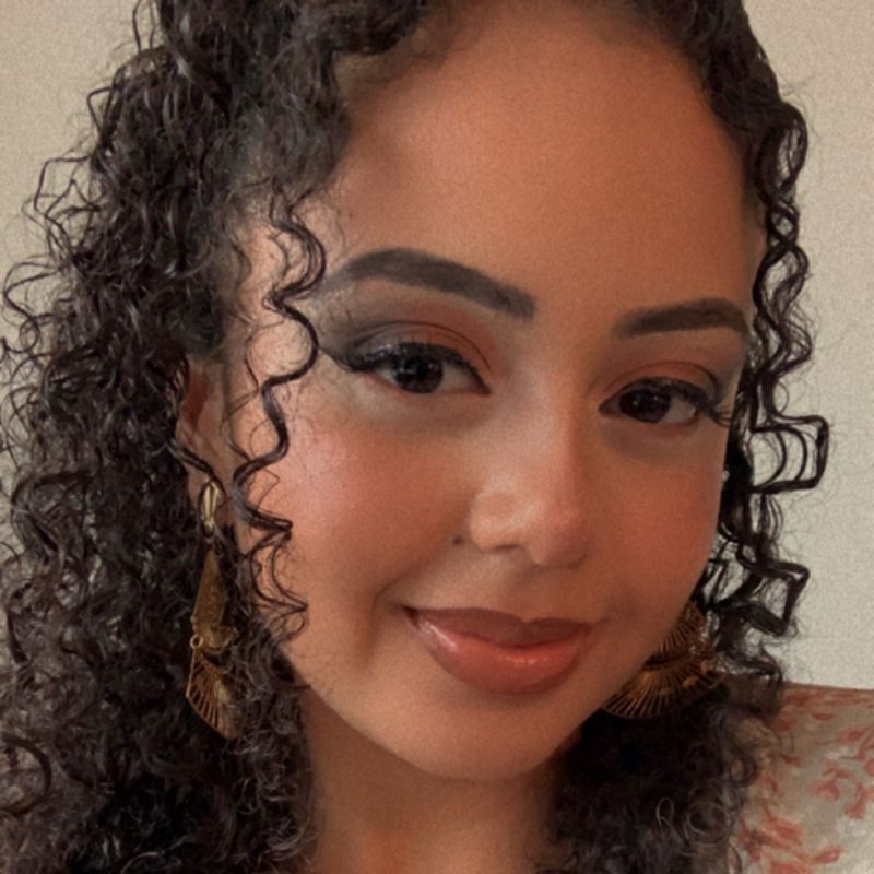 Cami Vieira picture