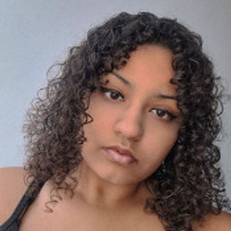 Rayssa Pires picture