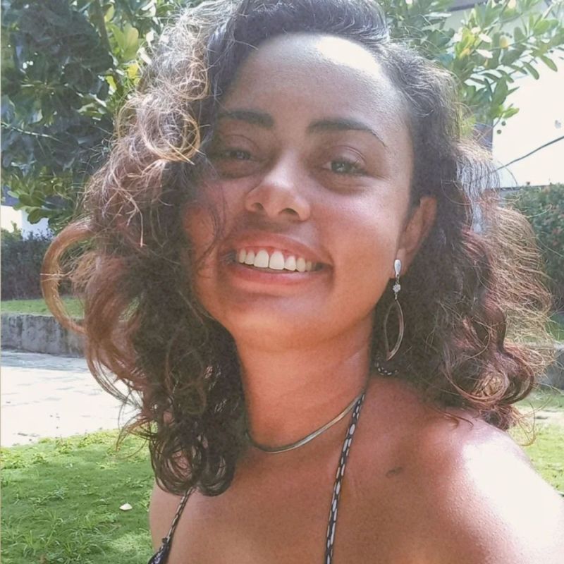 Suellen Alves picture