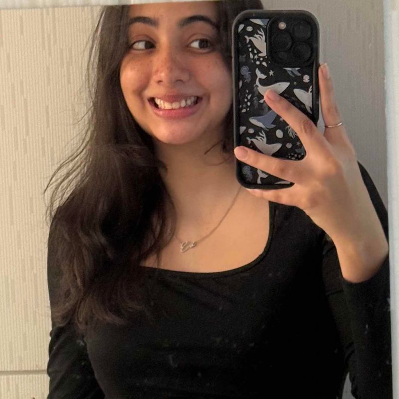 EveLynn Andrade picture