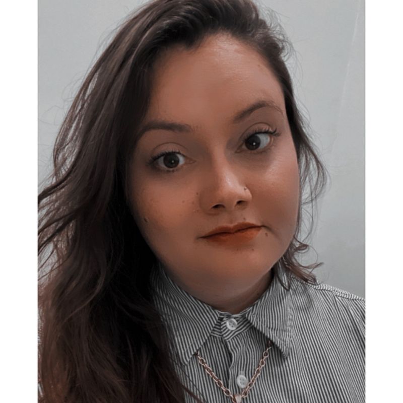 Viviane K Sousa picture