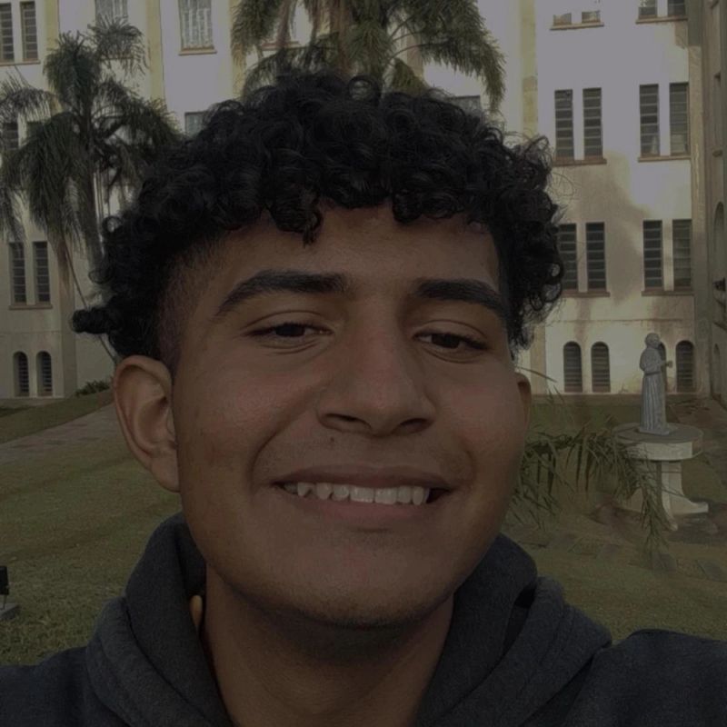 Lucas Uchoa picture
