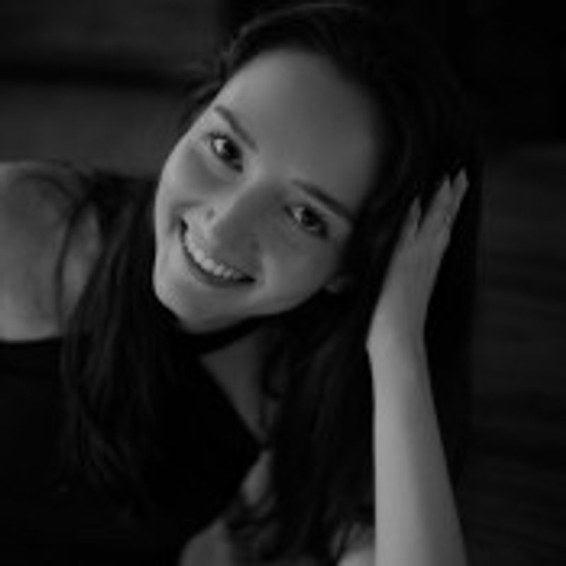 Gabriela Frozza picture