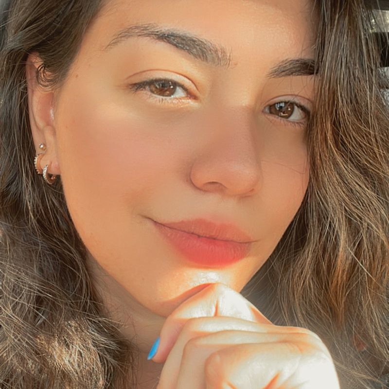 Nathália Arce picture