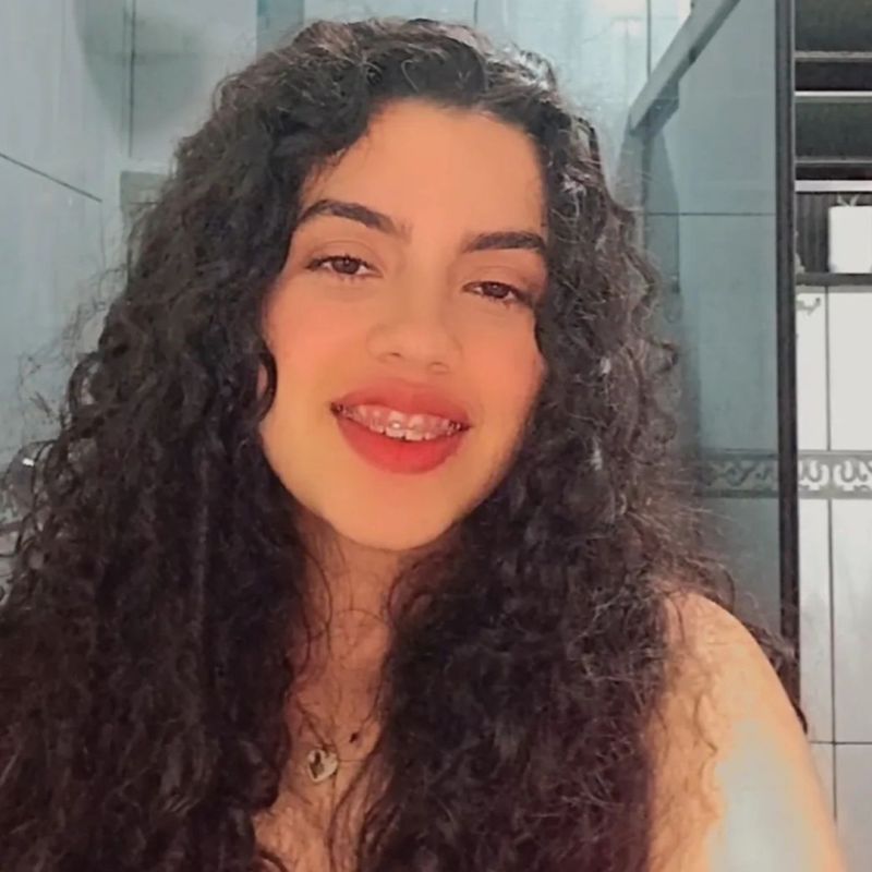 Isabella de Araújo picture