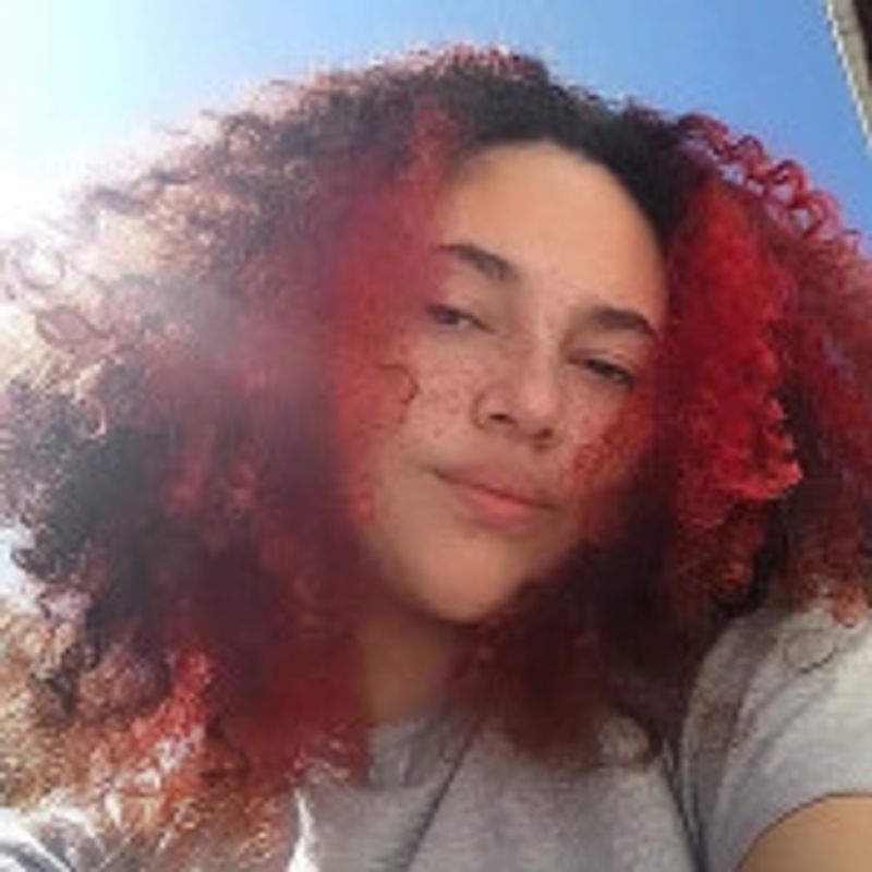 Tainá Pereira picture