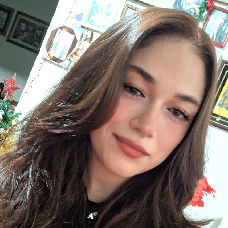 Alessa Gomes picture