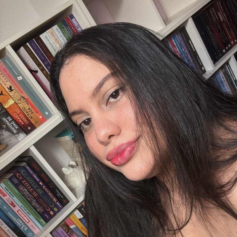 Monielly Pires picture