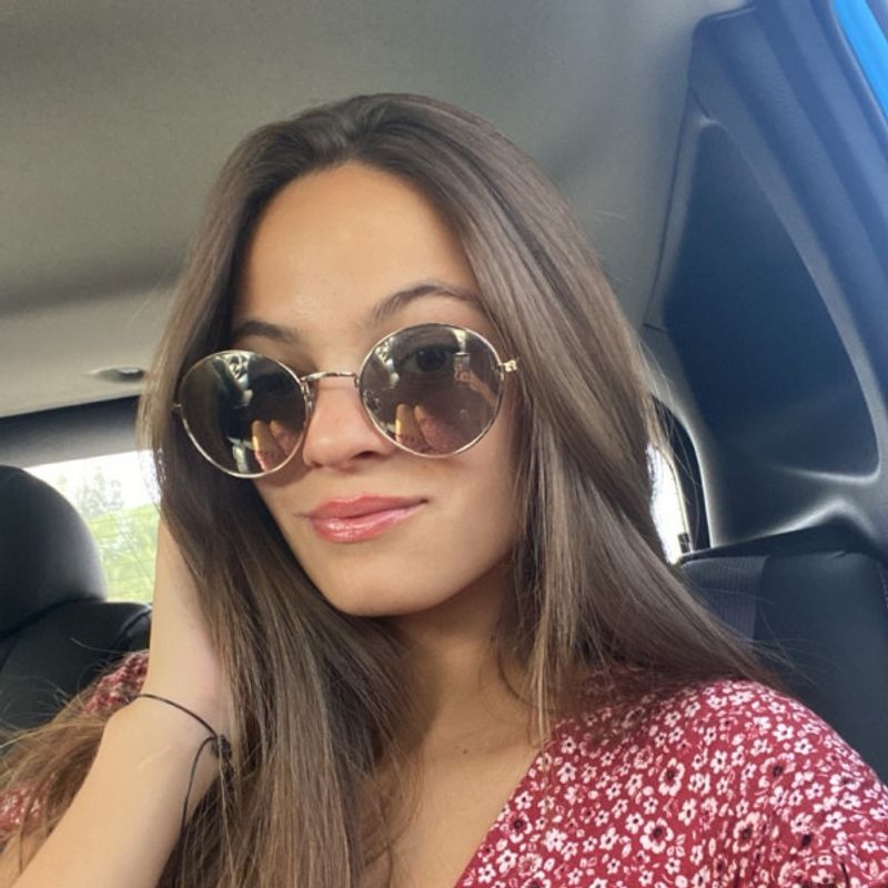 Daniela picture