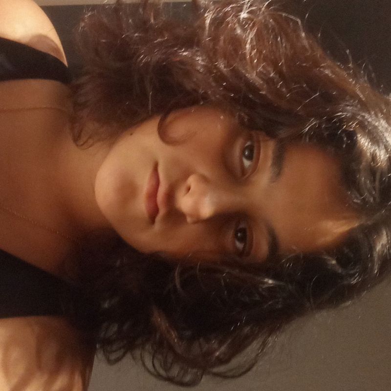 Nina lakshmi libero Lovisolo picture