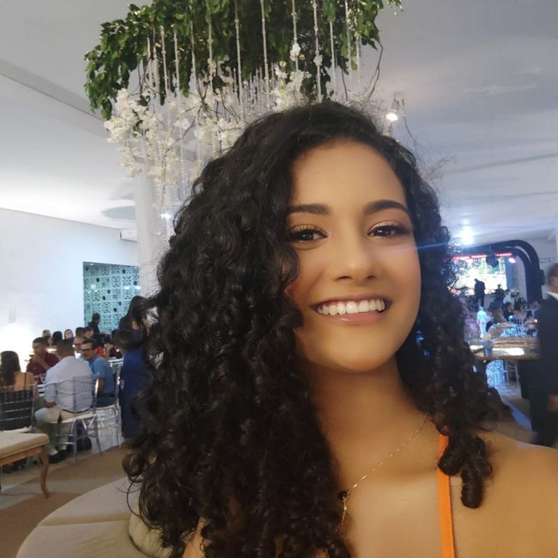Letícia Silva picture