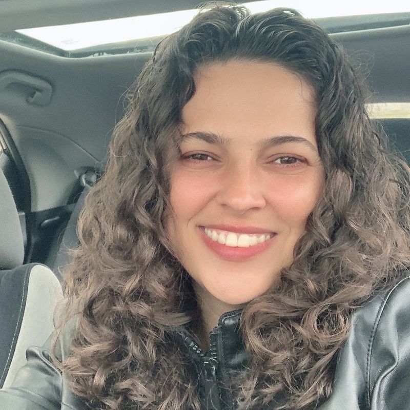 Giselia Fernandes picture