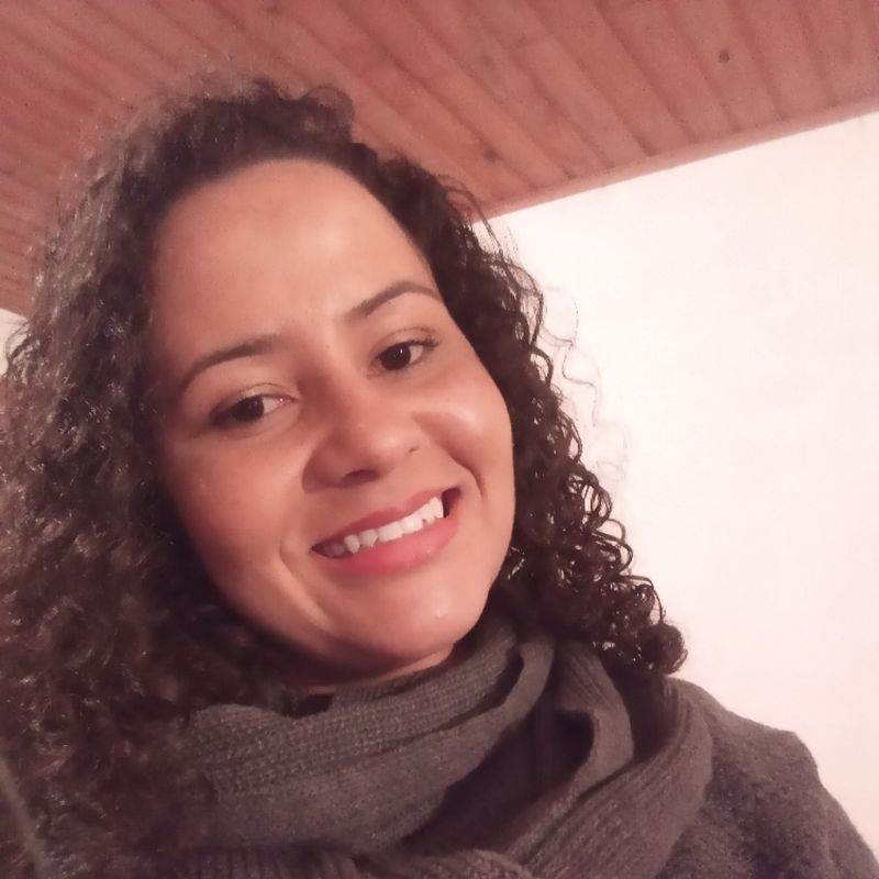 Larissa Dutra picture