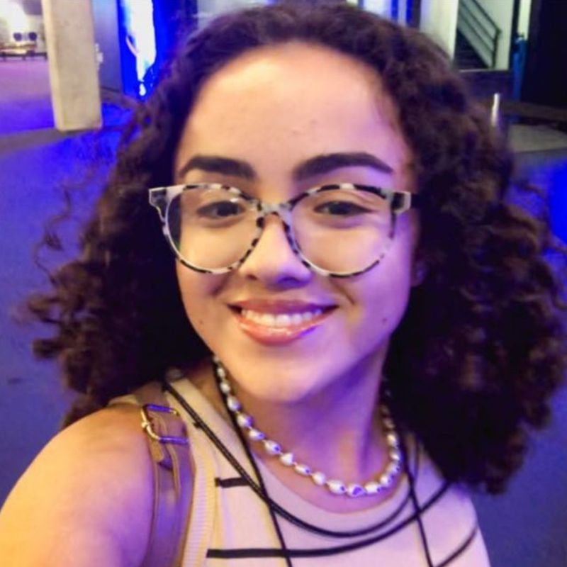 Yasmin Moreira picture