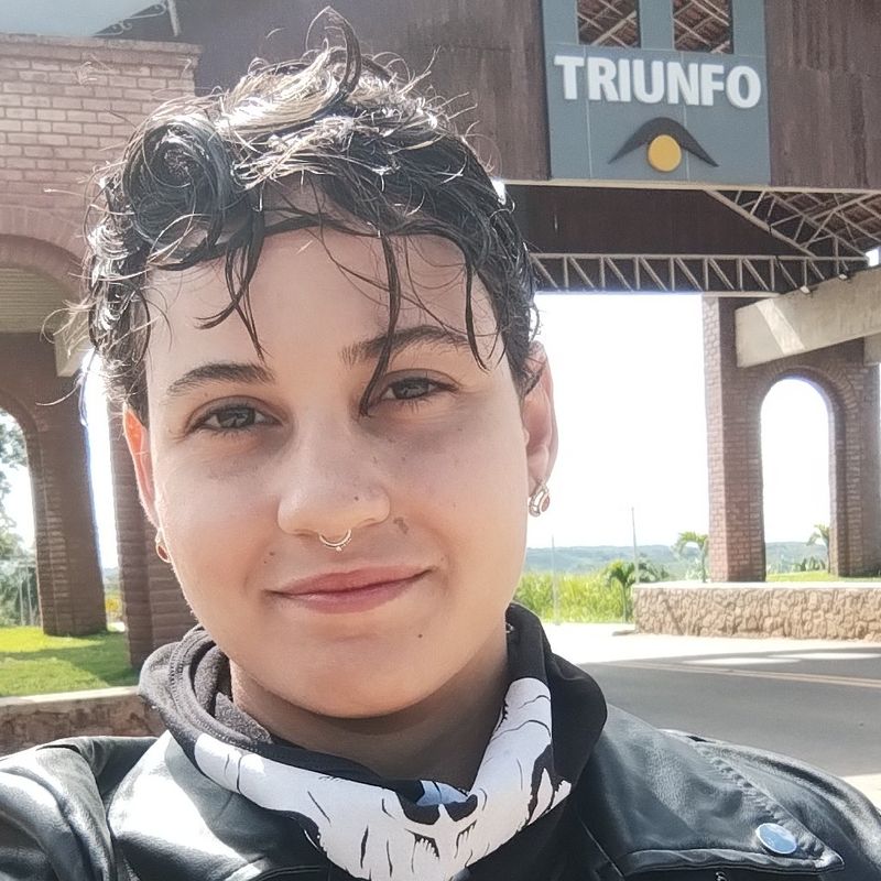 Karen Tenório picture