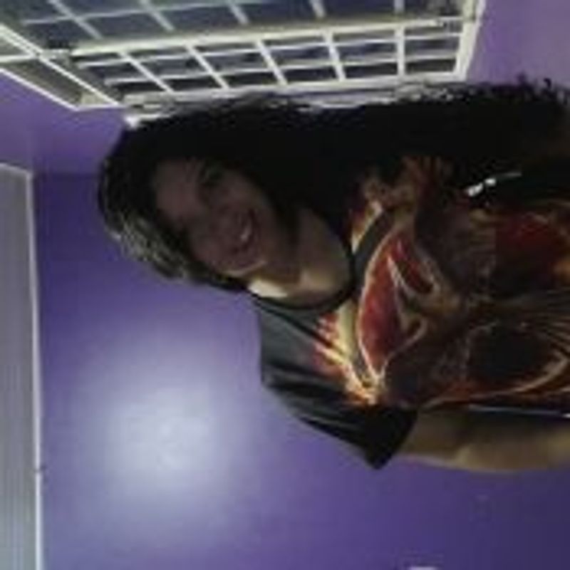 Michelle Volana picture
