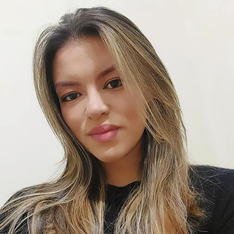 Julia Ogashawara picture
