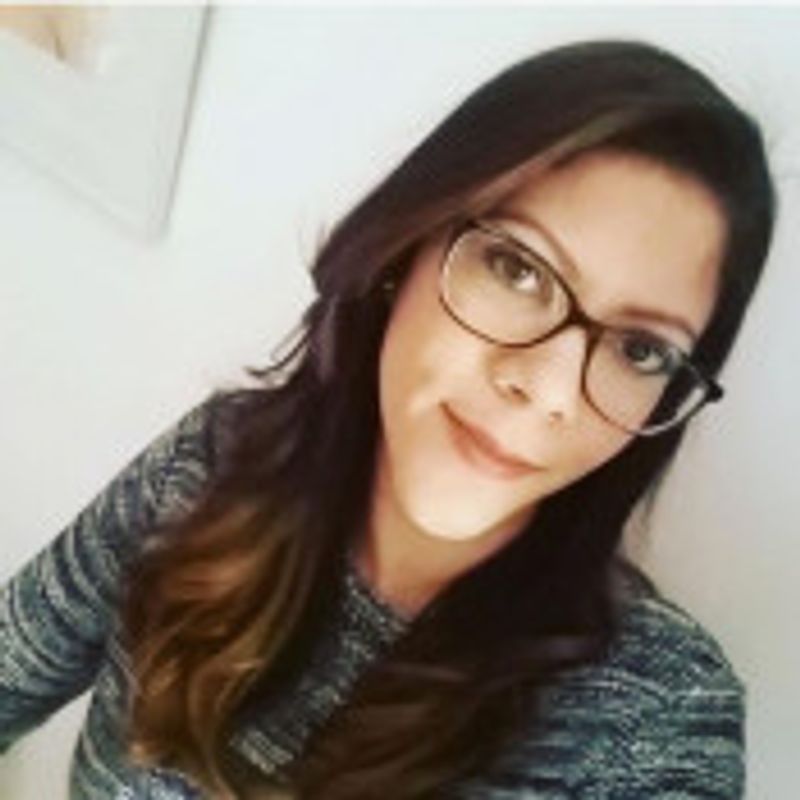 Claudia Alves picture