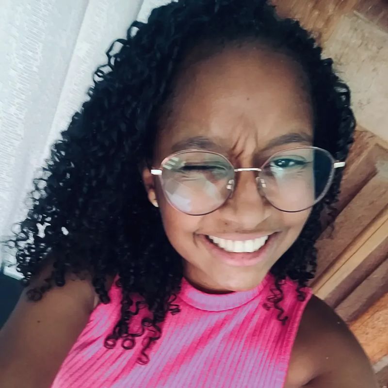 ALICE DE OLIVEIRA SOUZA picture