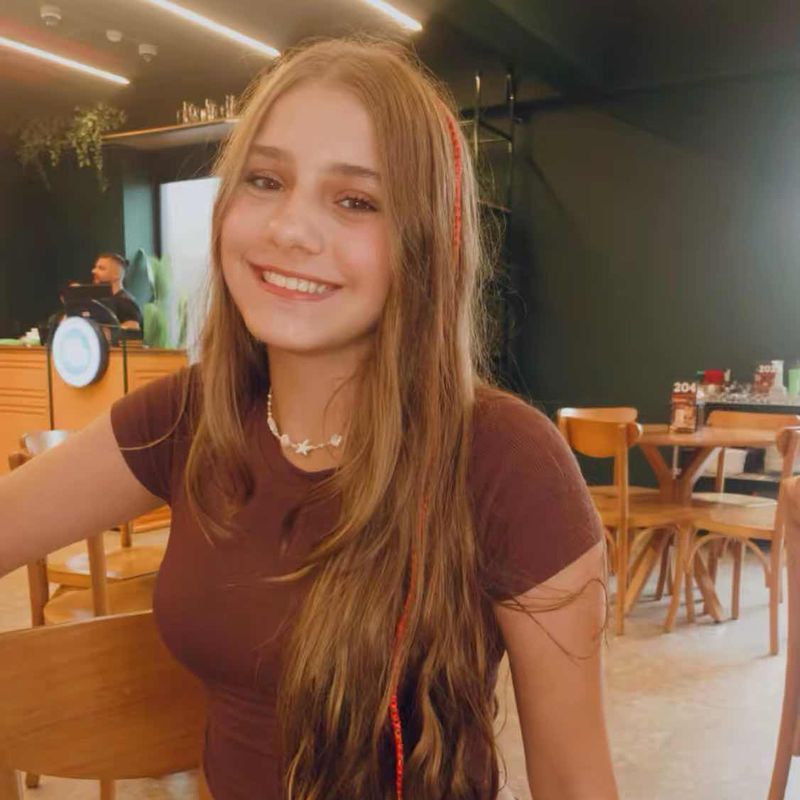 Clara Buss picture