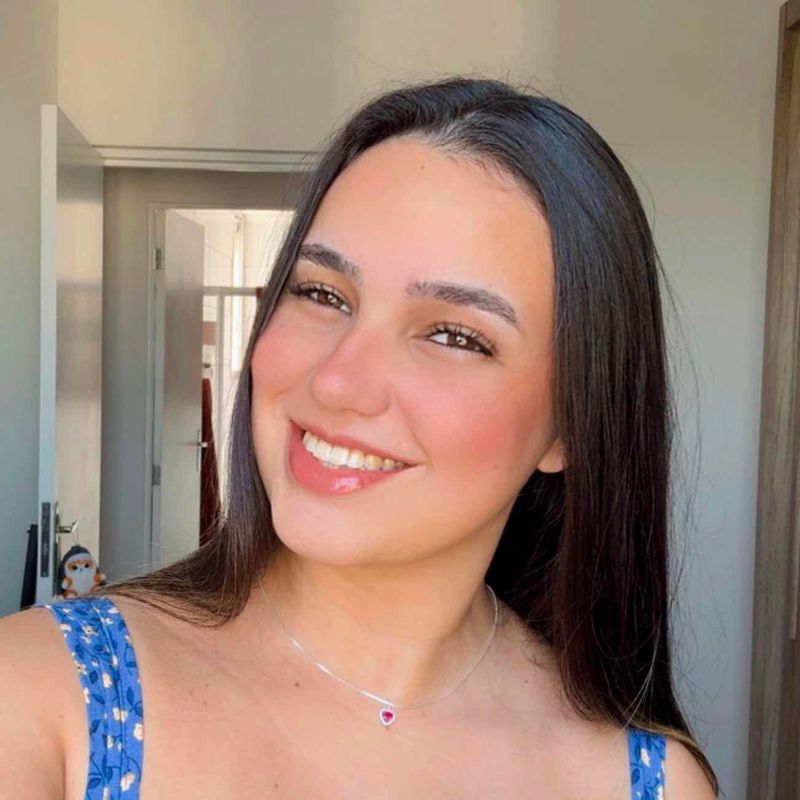 Isadora Guimarães picture